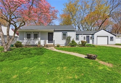 /international/us/4-angela-court-north-providence-ri-110107664657/