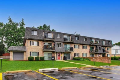 /international/us/900-s-plum-grove-road-palatine-il-110109133728/