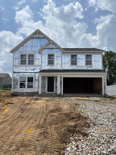 /international/us/355-victor-drive-circleville-oh-110098238614/