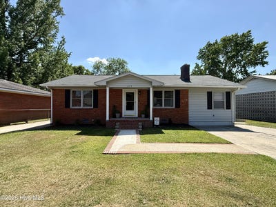 /international/us/215-n-edgewood-avenue-williamston-nc-110108234729/