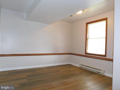 /international/us/158-s-phillips-avenue-waynesboro-pa-110100248544/