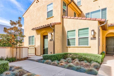 /international/us/14022-bay-street-la-mirada-ca-110108451777/