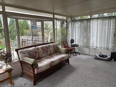 /international/us/121-e-woodruff-st-ne-port-washington-wi-110110255154/