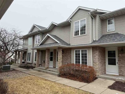 /international/us/1905-earl-rd-iowacity-ia-110106500550/