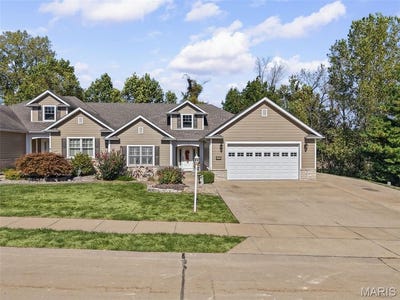 /international/us/1808-sycamore-hill-drive-godfrey-il-110120581438/