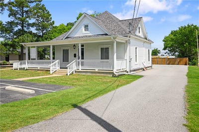 /international/us/1103-w-elm-street-rogers-ar-110108476730/