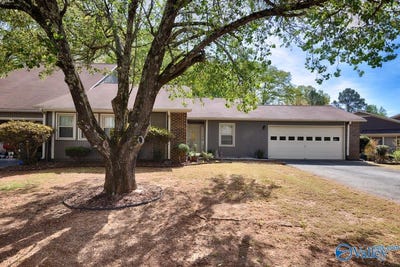 /international/us/300-autumn-lane-madison-al-110102213259/