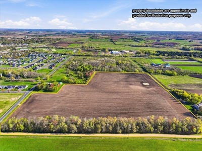 /international/us/220th-street-baldwin-wi-110104126358/
