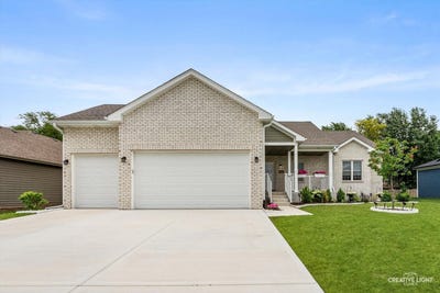 /international/us/20929-lakewoods-lane-shorewood-il-110108173155/