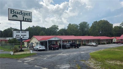 /international/us/324-n-duval-street-claxton-ga-110120538434/