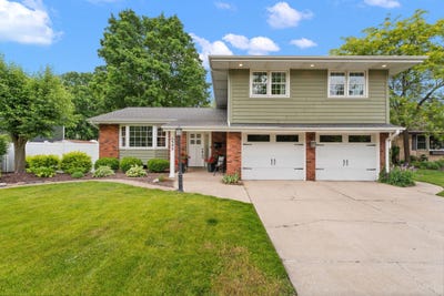 /international/us/1343-fran-lin-parkway-munster-in-110108494465/