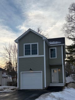 /international/us/5-broad-avenue-concord-nh-110104184057/