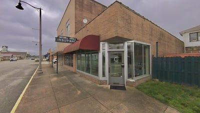 /international/us/215-s-grand-avenue-houston-mo-110106368955/