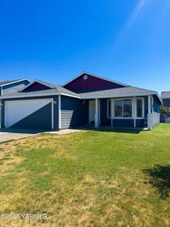 /international/us/1524-bountiful-ave-sunnyside-wa-110100680361/