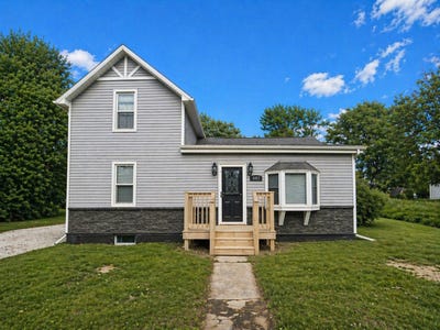 /international/us/401-s-washington-street-saybrook-il-110107898546/