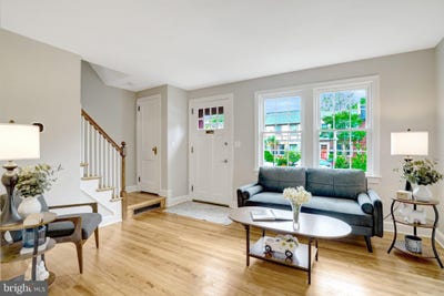 /international/us/4789-21st-road-n-arlington-va-110108570621/