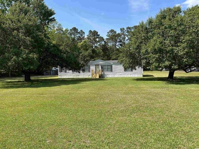 /international/us/1009-vox-hwy-johnsonville-sc-110098896743/
