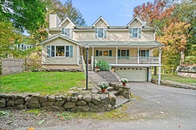 /international/us/3-seven-lakes-drive-sloatsburg-ny-110098305420/