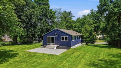 /international/us/155-lancaster-farm-road-salem-nh-110108744404/