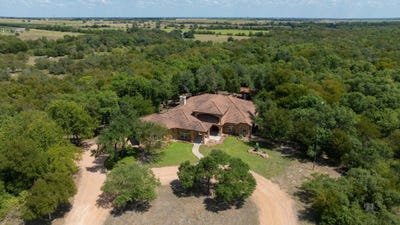 /international/us/1120-redbird-rd-georgetown-tx-110102428217/