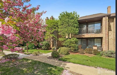 /international/us/262-willowbrook-drive-north-brunswick-nj-110108250810/