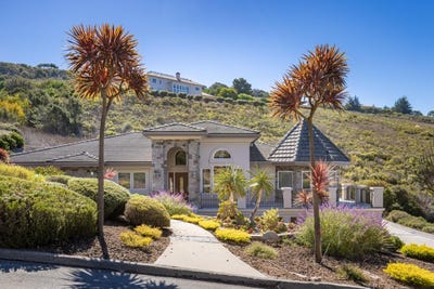 /international/us/11530-spur-rd-monterey-ca-110120155449/