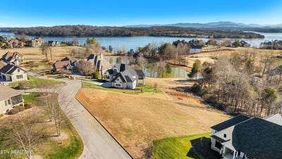 /international/us/116-parkside-drive-vonore-tn-110104256428/