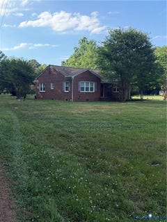 /international/us/7426-boydton-plank-road-dinwiddie-va-110108890521/