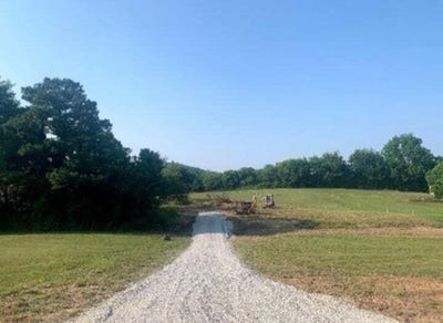 /international/us/143-red-hill-valley-road-se-road-se-cleveland-tn-110100694781/