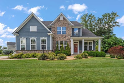 /international/us/8310-woodland-creek-court-blacklick-oh-110109030576/