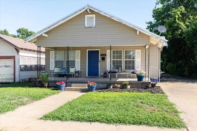 /international/us/318-e-oklahoma-st-walters-ok-110108062468/