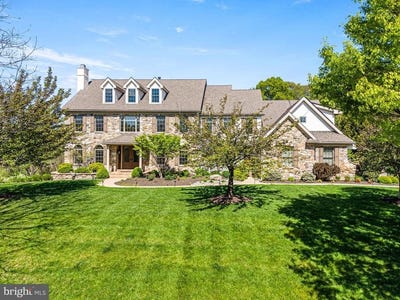 /international/us/26-colonial-drive-west-chester-pa-110107700996/