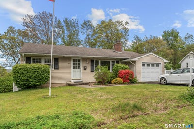 /international/us/433-gaylord-drive-waterbury-ct-110107954506/