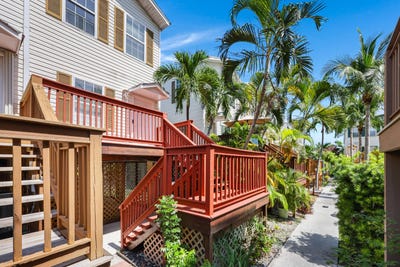 /international/us/3075-flagler-avenue-key-west-fl-110119681104/