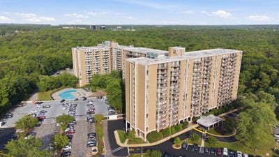 /international/us/6100-westchester-park-drive-college-park-md-110109572790/