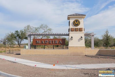 /international/us/3223-peregrina-ave-lot-165-brownsville-tx-110119618450/