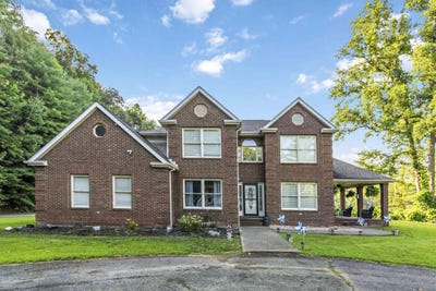 /international/us/105-wendall-lane-barbourville-ky-110100979675/