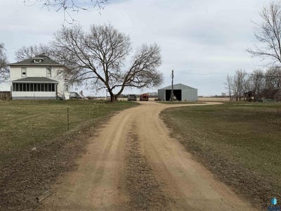 /international/us/29176-458th-ave-viborg-sd-110106949511/