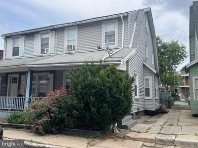 /international/us/341-e-poplar-street-york-pa-110100355259/