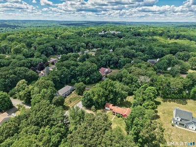 /international/us/339-spring-hill-road-monroe-ct-110109183971/