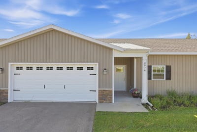 /international/us/3976-reserve-drive-wyoming-mi-110110276461/