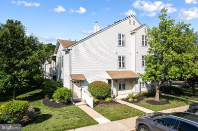 /international/us/1404-b-denham-court-mount-laurel-nj-110108540421/