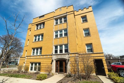 /international/us/600-elgin-avenue-forest-park-il-110108176476/