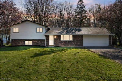 /international/us/6677-ridge-plaza-drive-north-ridgeville-oh-110098885279/