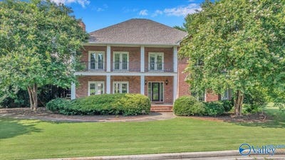 /international/us/104-wimberly-drive-scottsboro-al-110100425511/
