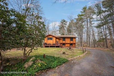 /international/us/297-route-423-pocono-pines-pa-110120066195/