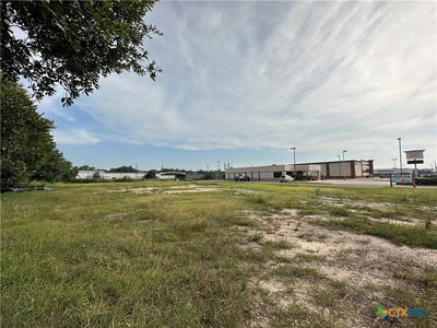 /international/us/605-e-airline-road-victoria-tx-110093778801/?lang=it