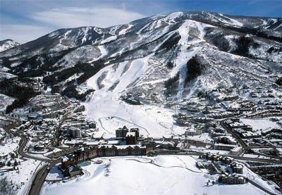 /international/us/2300-mt-werner-circle-steamboat-springs-co-110119992431/