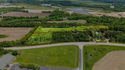 /international/us/see-remarks-oak-crest-hill-rd-se-iowacity-ia-110100751013/