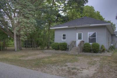 /international/us/8783-2nd-street-vestaburg-mi-110119495440/